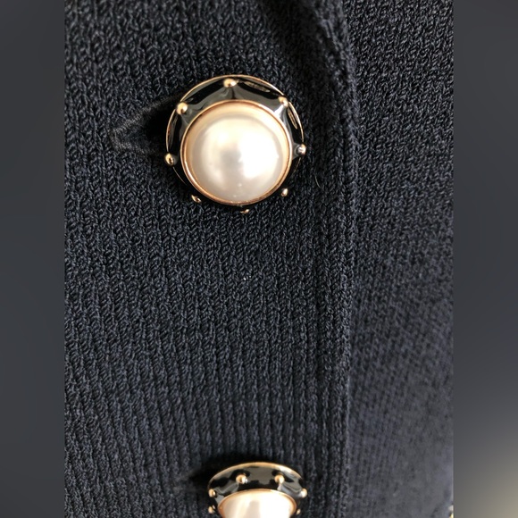 Sold St. John Collection Black Santana Knit Jacket with Signature Pearl Buttons - Picture 3 of 10